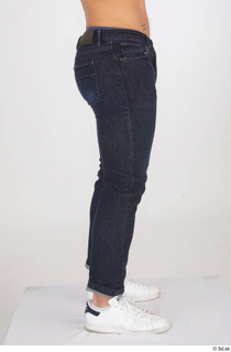  Yoshinaga Kuri blue jeans casual dressed leg lower body white sneakers 0007.jpg